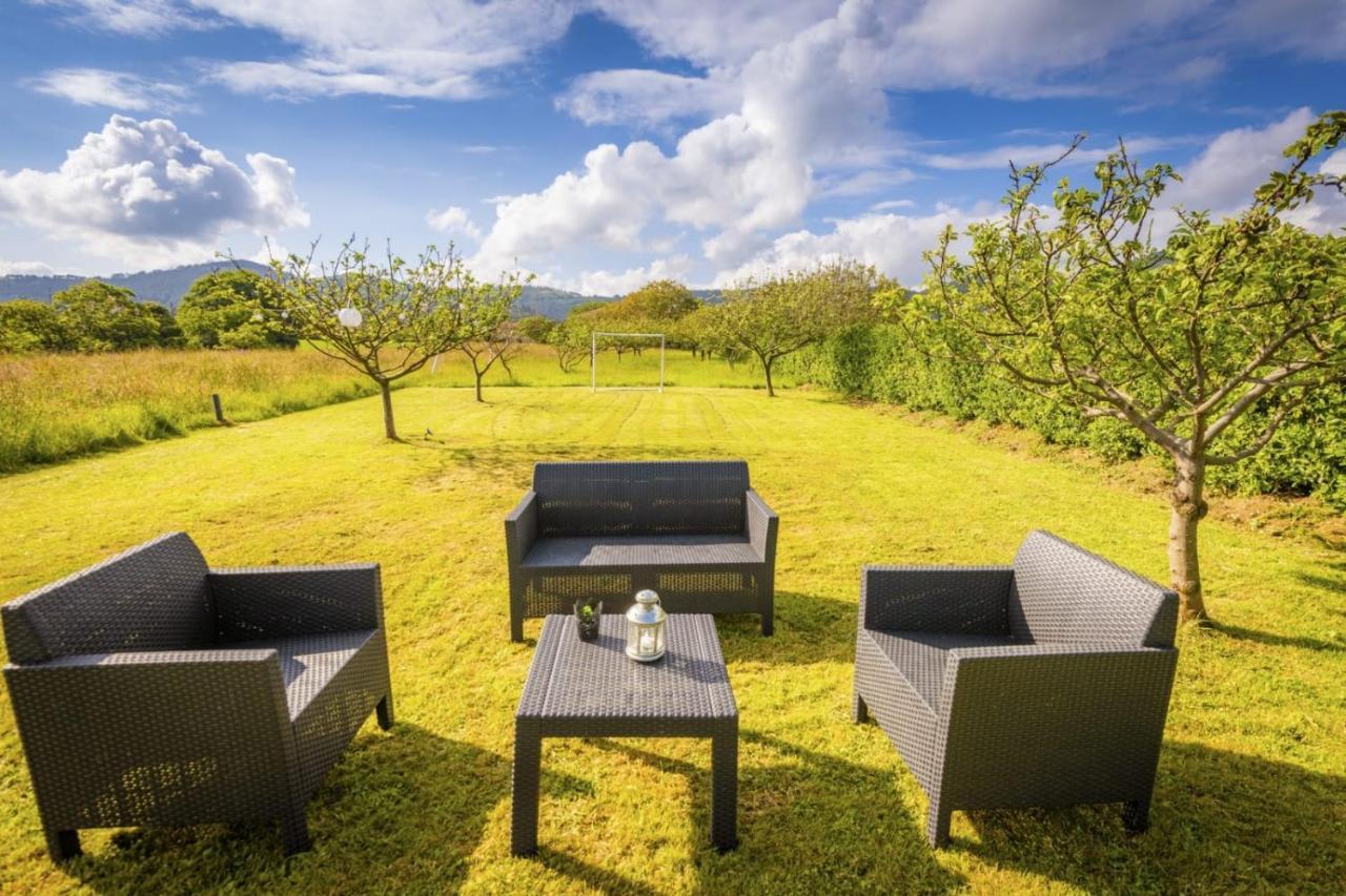 Apartamentos Pumarin Santa Marina  エクステリア 写真