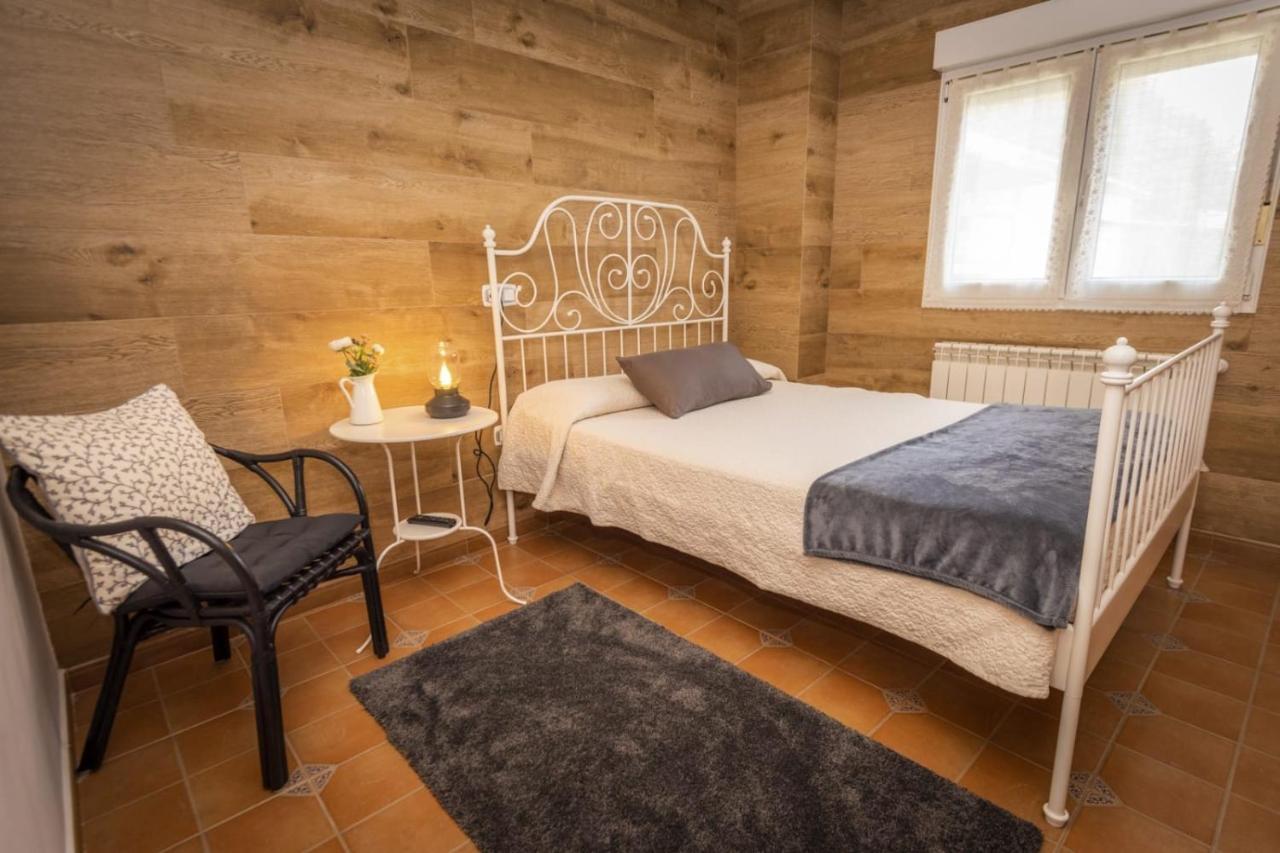 Apartamentos Pumarin Santa Marina  エクステリア 写真
