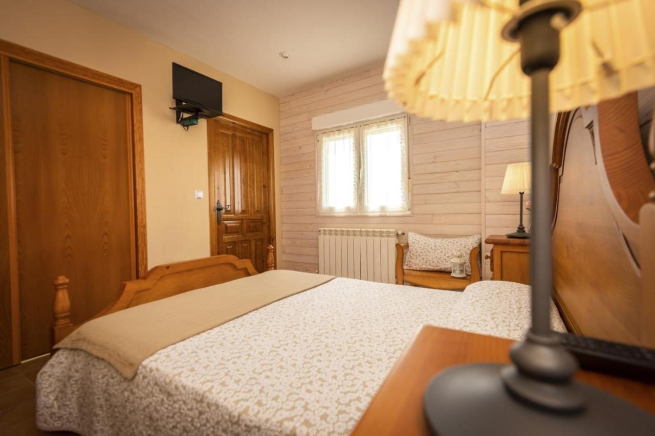 Apartamentos Pumarin Santa Marina  エクステリア 写真