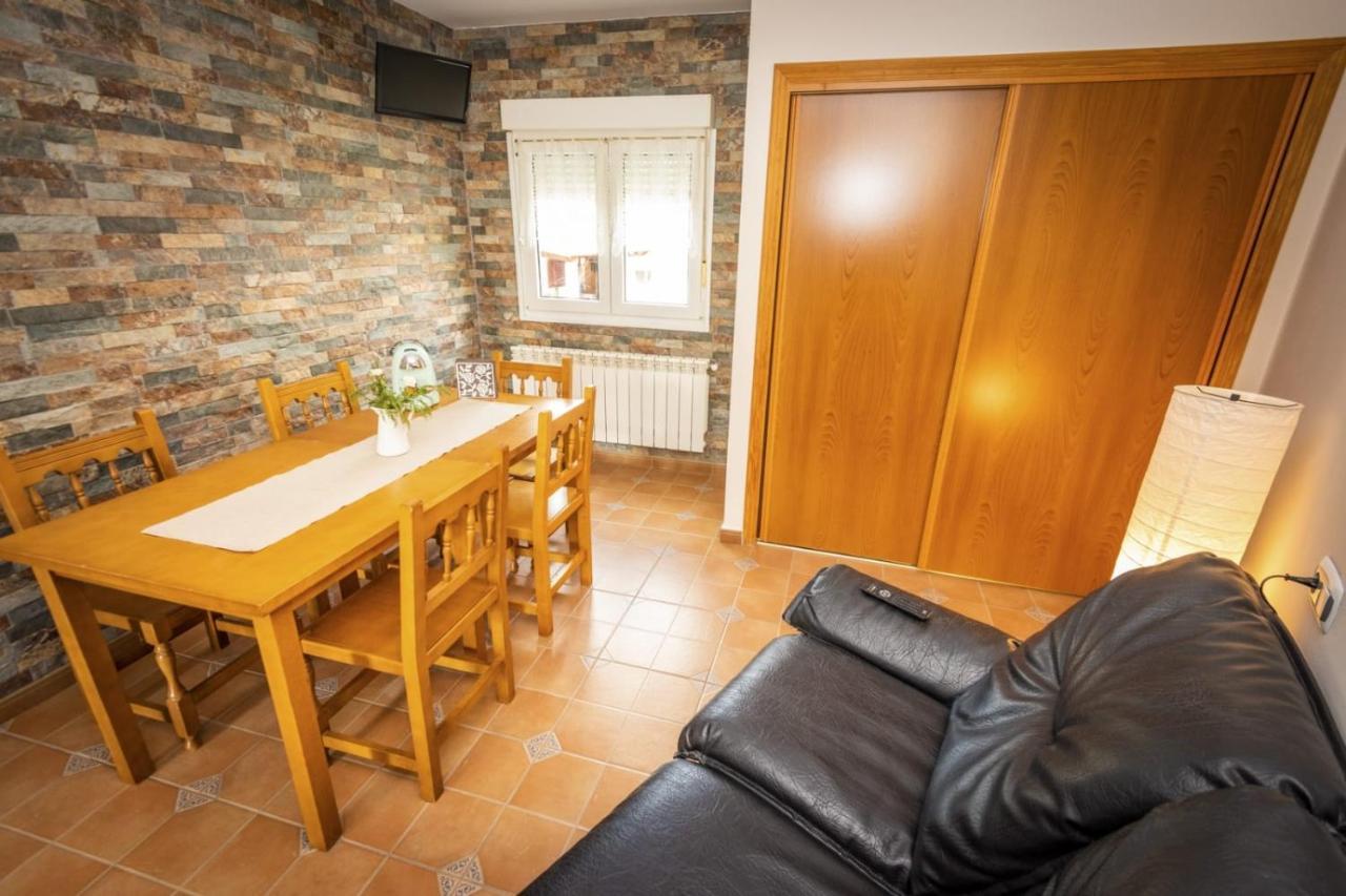 Apartamentos Pumarin Santa Marina  エクステリア 写真