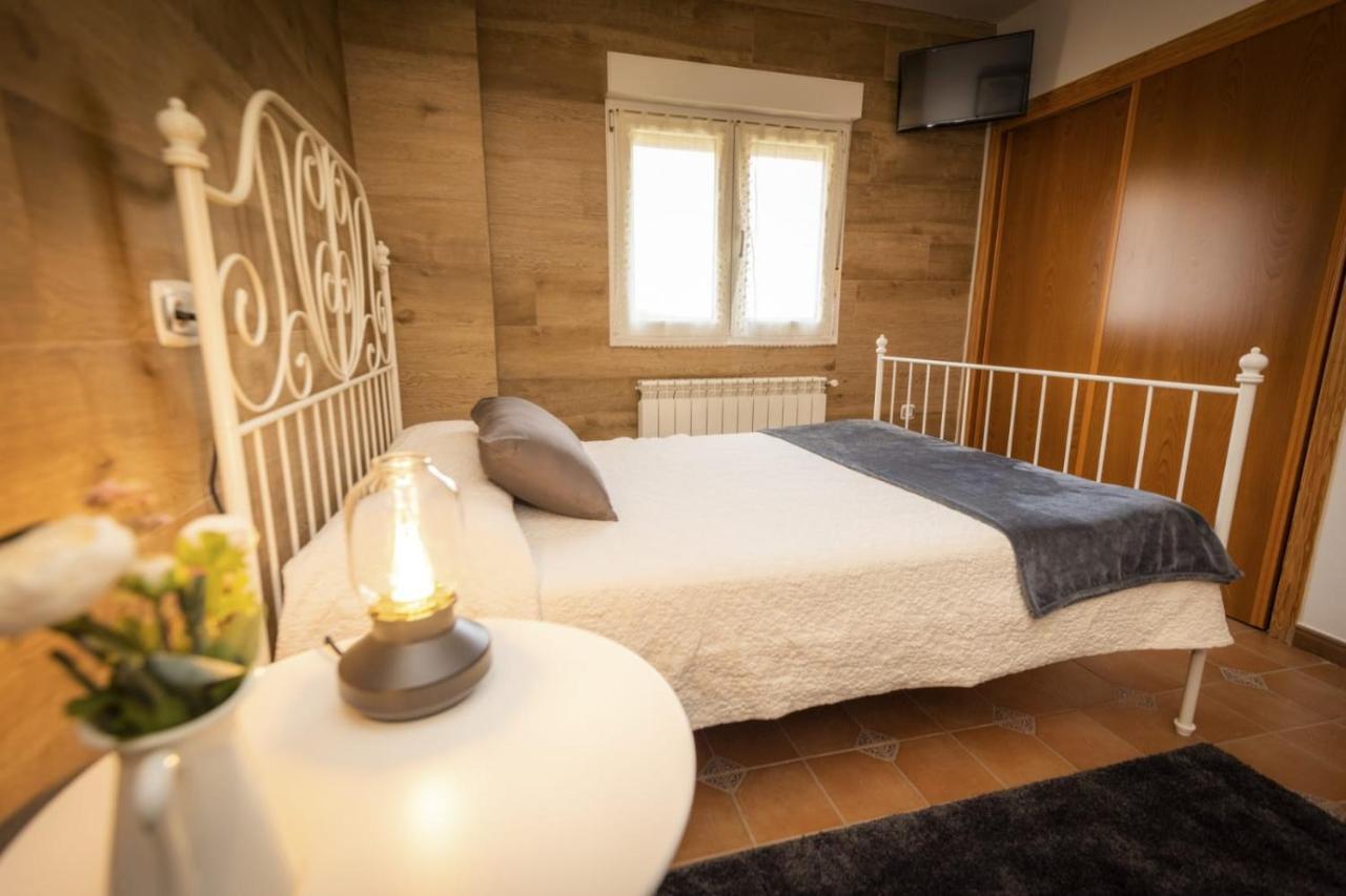 Apartamentos Pumarin Santa Marina  エクステリア 写真