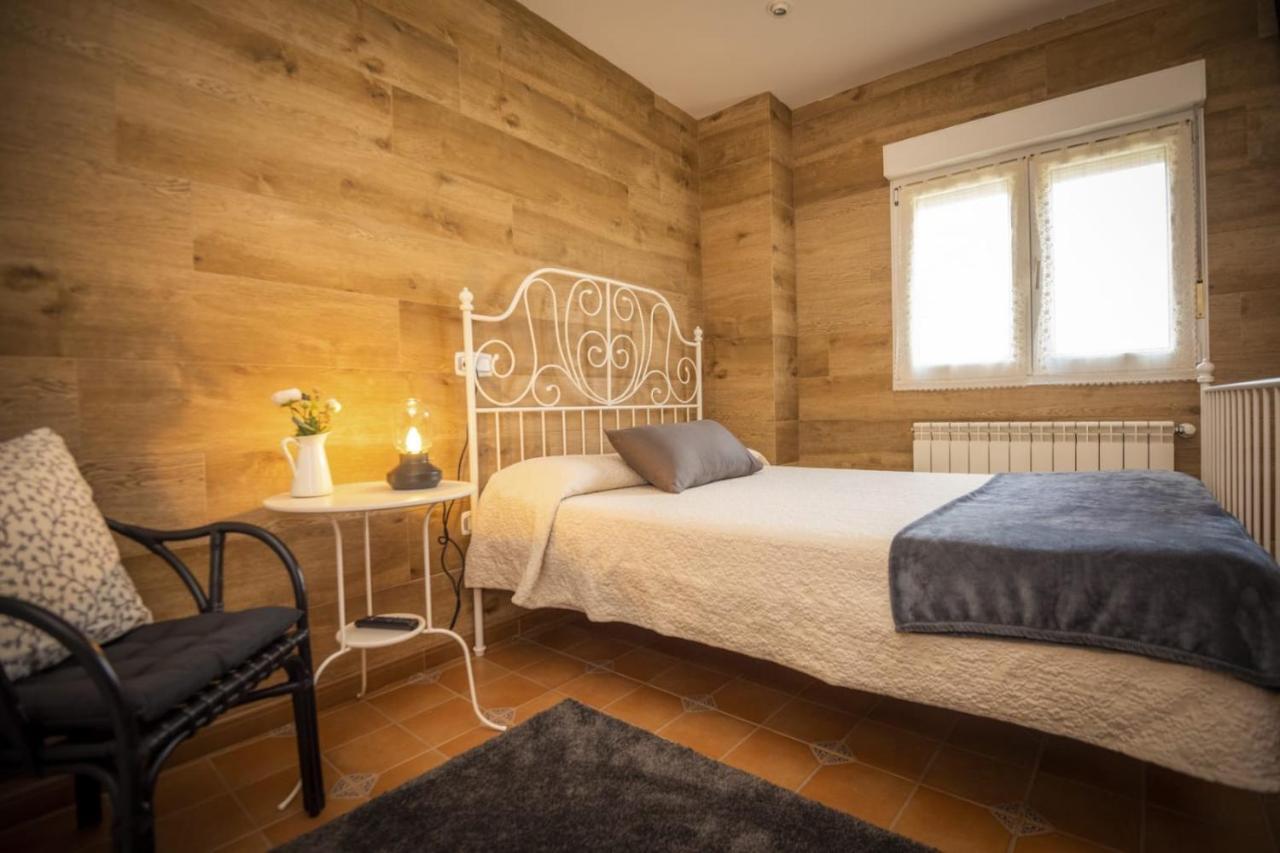 Apartamentos Pumarin Santa Marina  エクステリア 写真