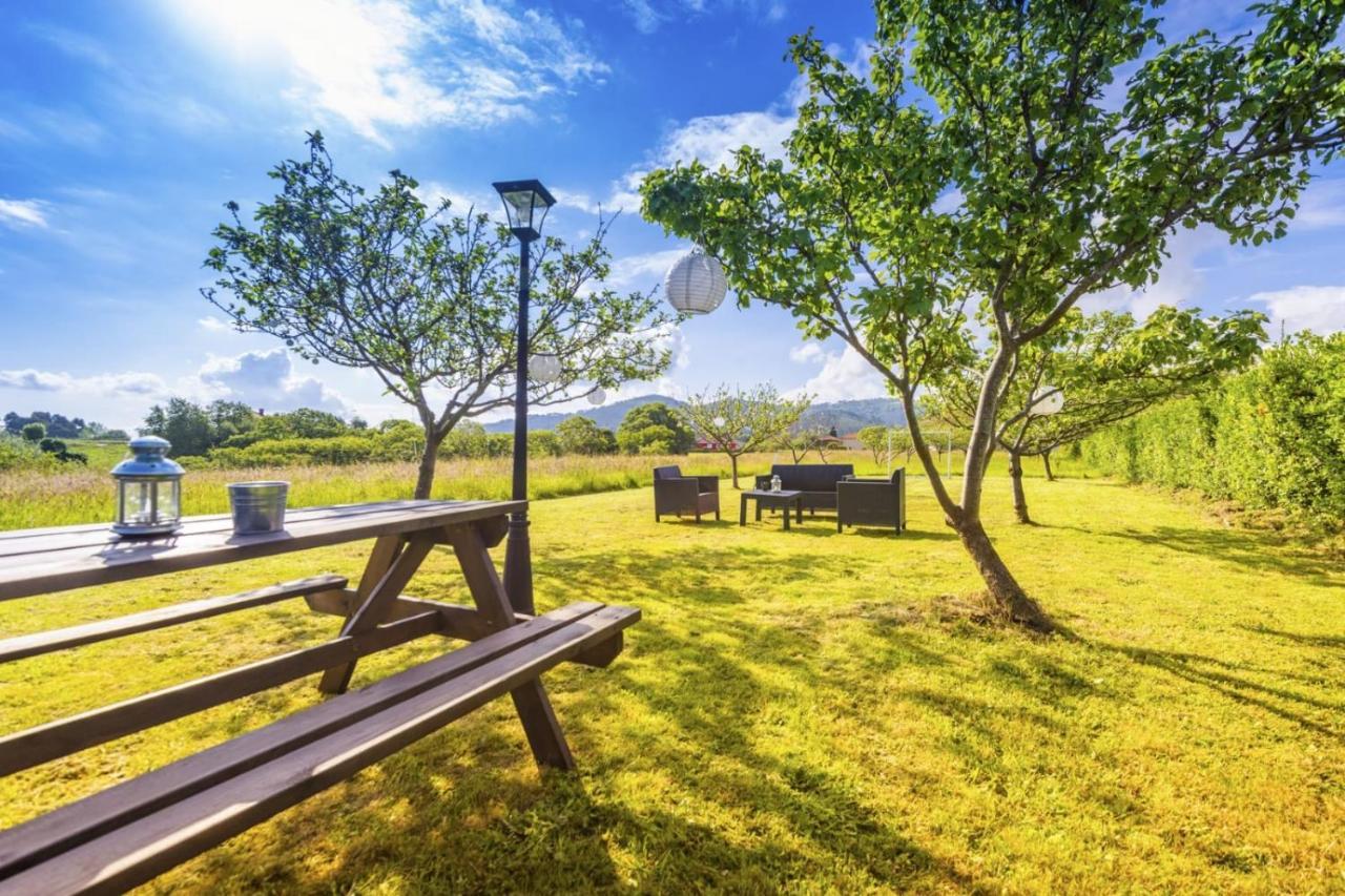Apartamentos Pumarin Santa Marina  エクステリア 写真